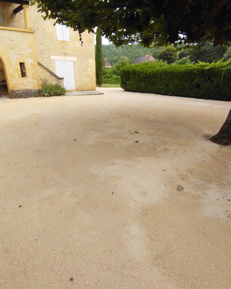 amenagement-exterieur-creation-parking-chemin-dordogne-2023-03-psg