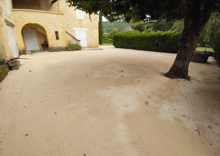 amenagement-exterieur-creation-parking-chemin-dordogne-2023-03-psg