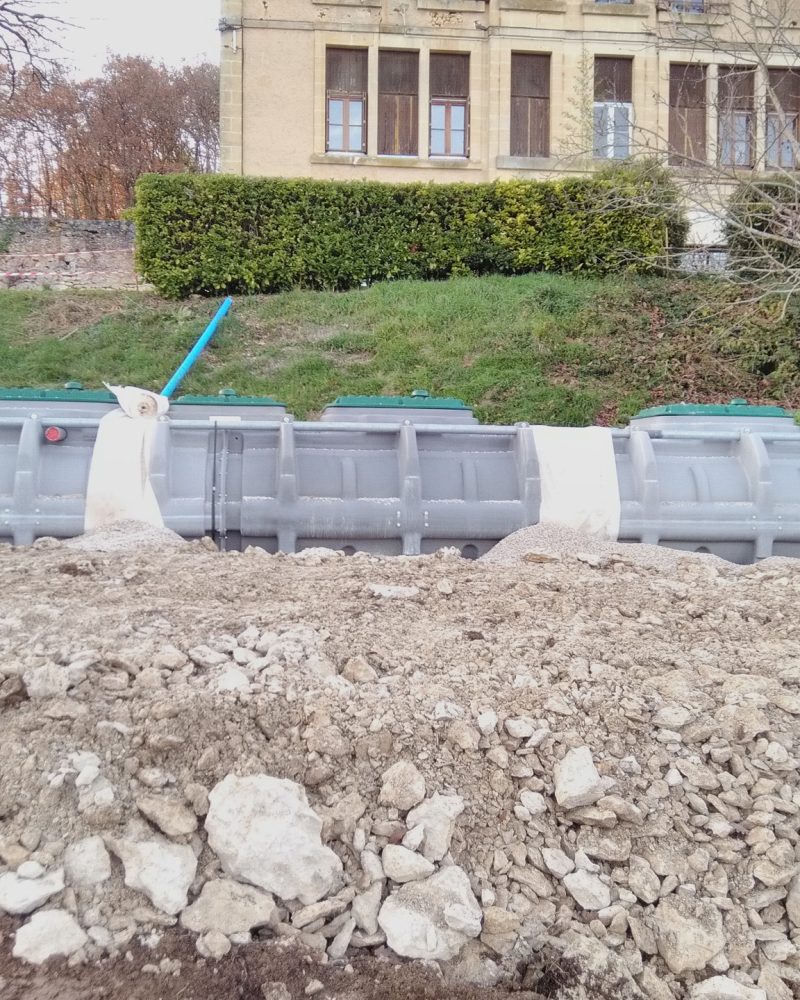 assainissement-batterie-cuves-15m3-veyrines-de-domme-2018-03-psg
