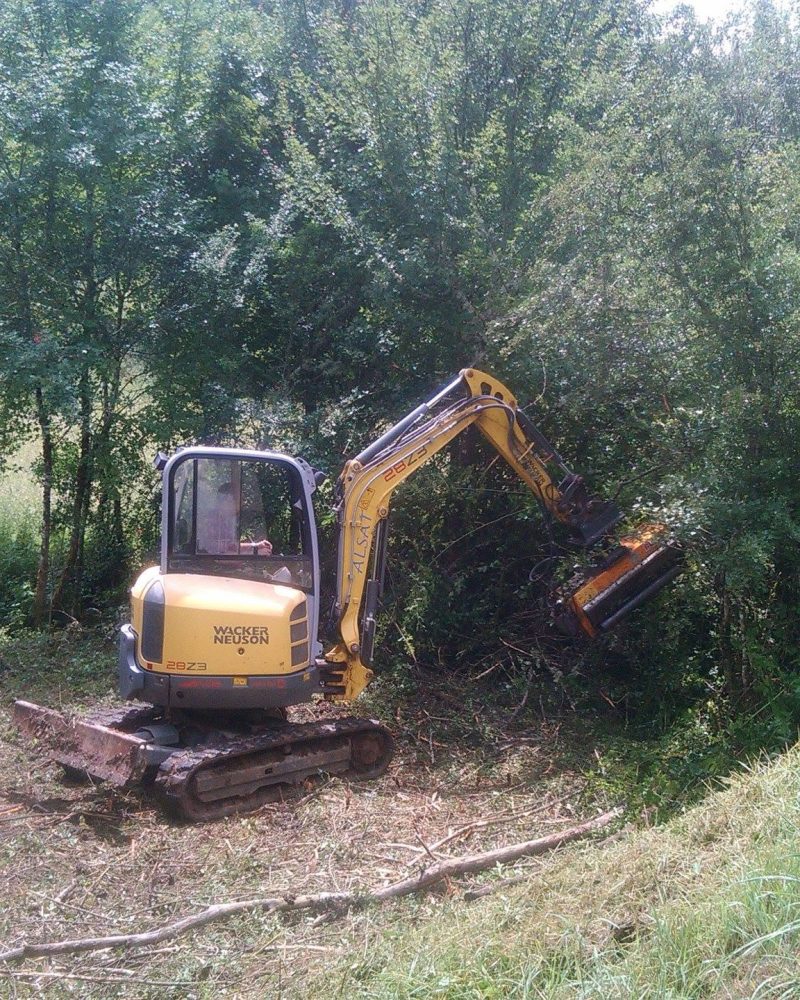 services-debroussaillage-talus-dordogne-01-psg