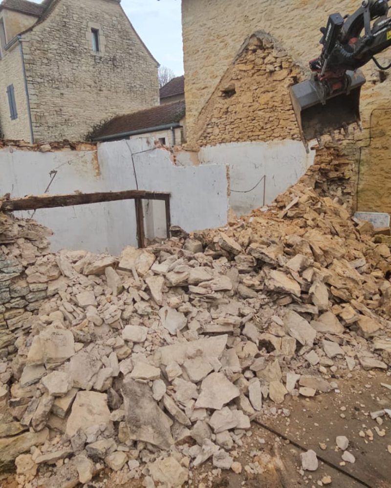 terrassement-demolition-village-dordogne-2026-01-psg